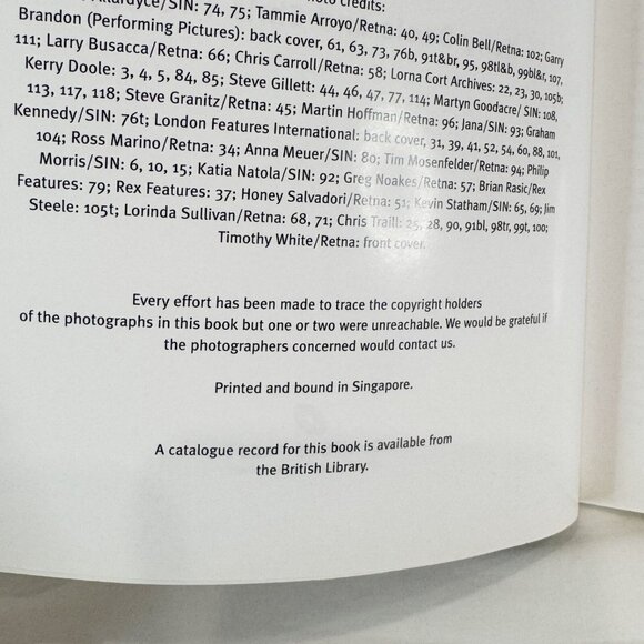 Crowded House : Private Universe Illustrated Biography Chris Twomey, Kerry Doole - Picture 6 of 11